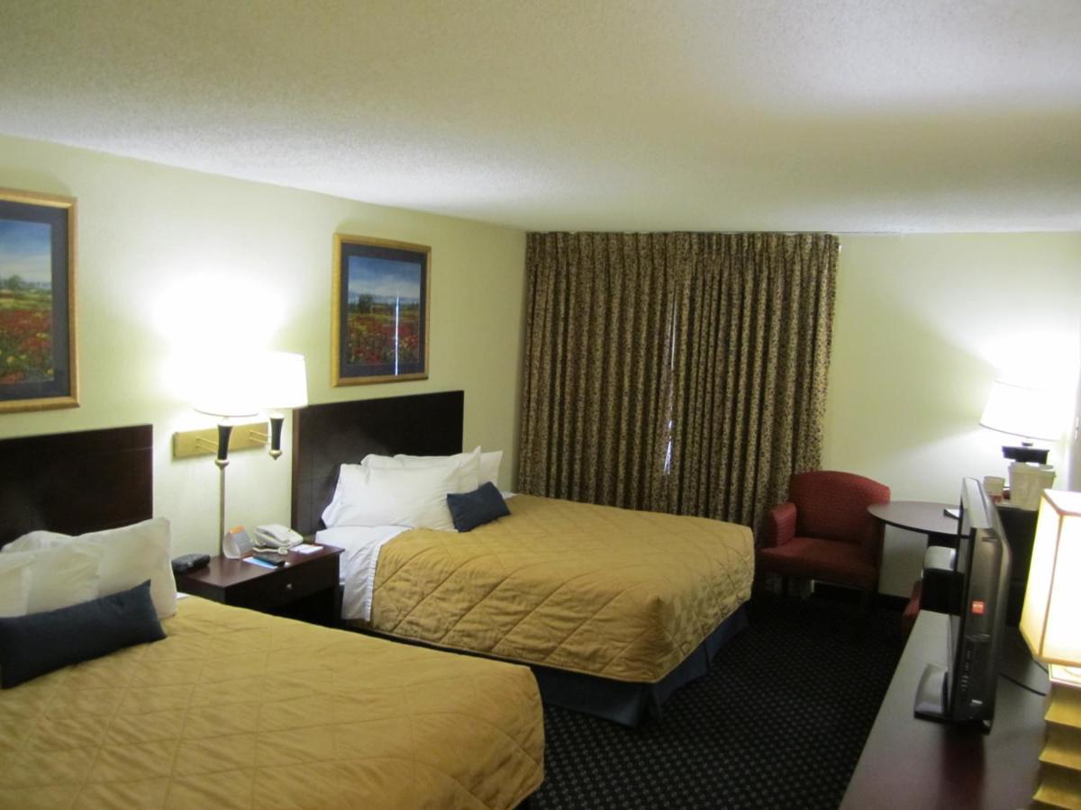 Atrium Hotel & Conference Center ハッチンソン 部屋 写真